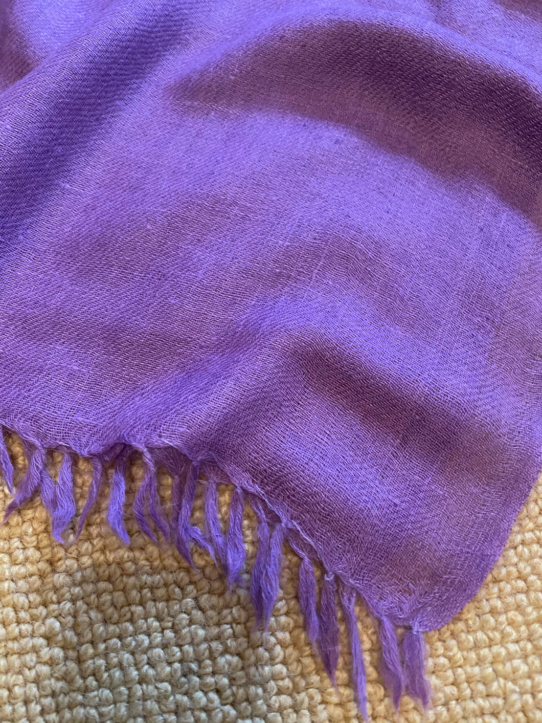 SU124 Lavender, plain wool, long scarf