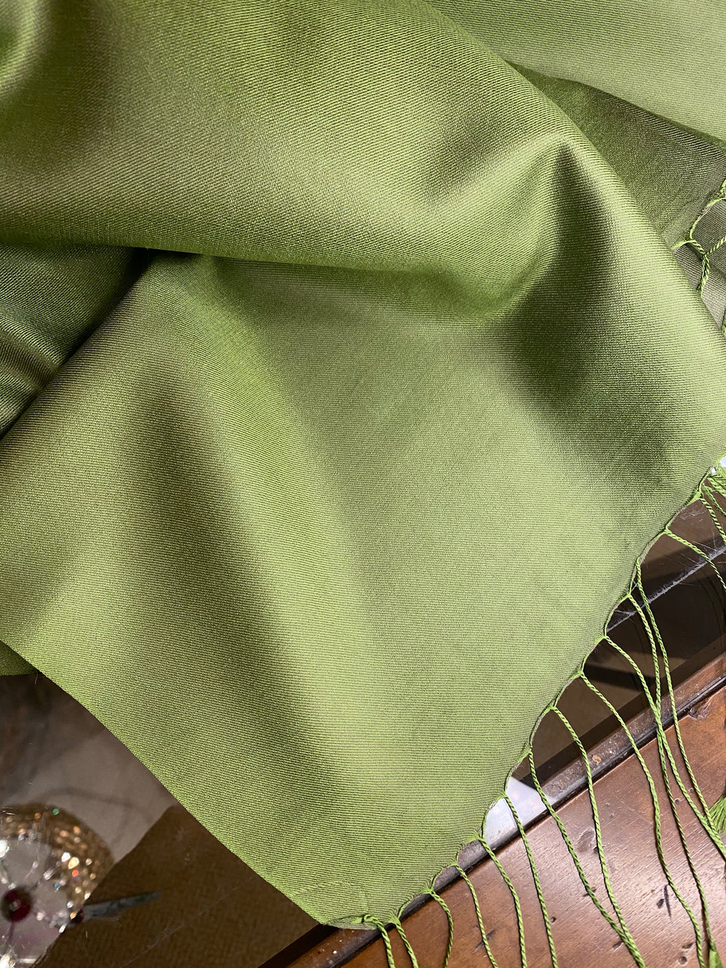 AU141 Moss green silk satin large scarf