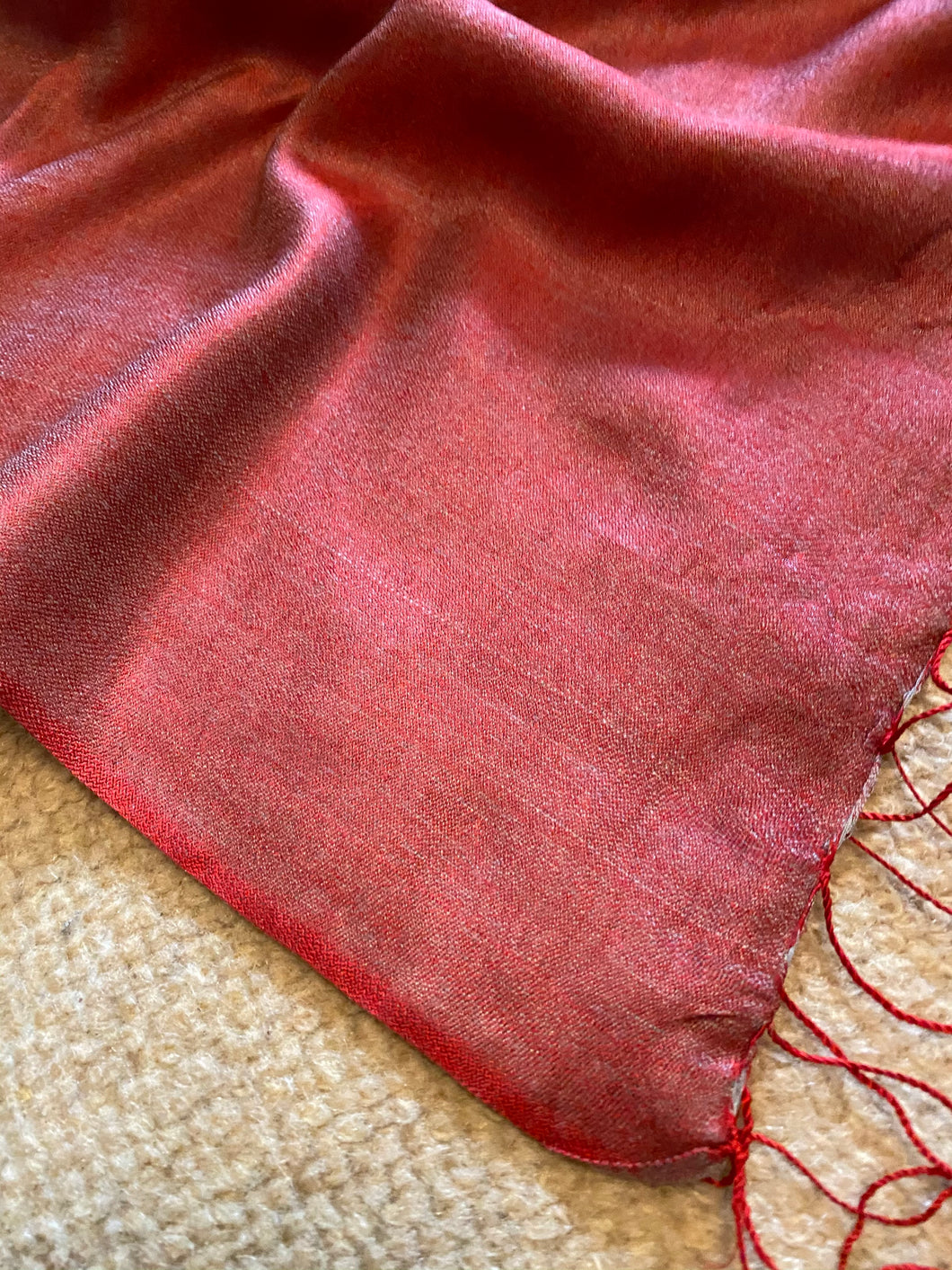 SU130 Cherry red, soft silk, long scarf