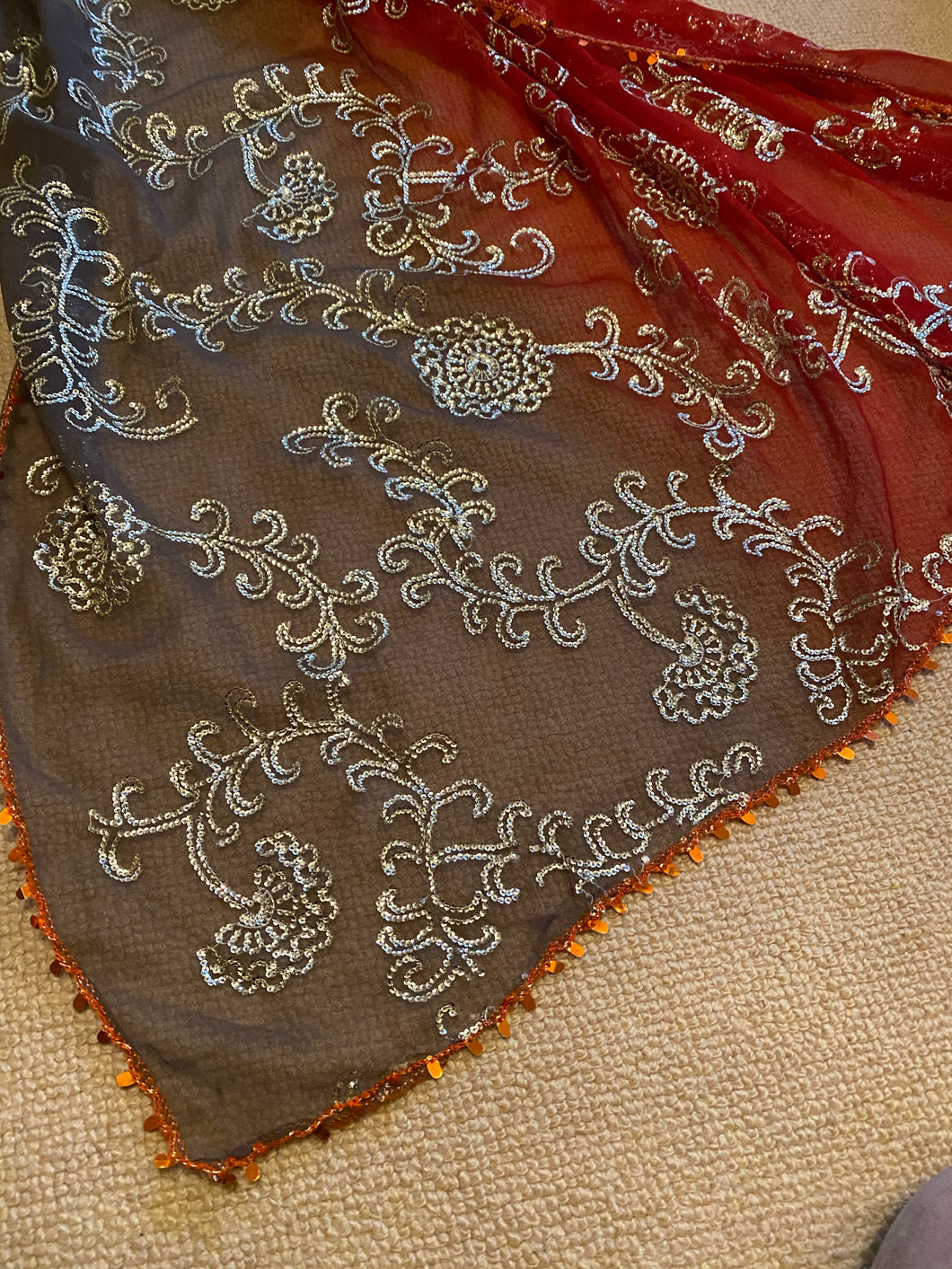 AU135 Glamorous, luxurious, red and coffee sequined long shawl